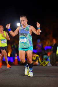 BIB: 330, 43332
                            <button type="button" onclick="openModal(21541314)" class="btn btn-primary btn-sm float-right btn-popup" data-toggle="modal" data-target=".modal-high-quality">
                        <i class="fas fa-shopping-cart"></i> Add to Cart
                    </button>
                                            <button type="button" onclick="isThisMe(21541314, true)" class="btn btn-success btn-sm float-right btn-popup btn-isme hidden" data-toggle="tooltip" data-placement="bottom" title="นี่คือรูปของคุณใช่ไหม คลิกที่นี่เพื่อเอาเข้าอัลบั้ม">
                        <i class="fas fa-plus"></i> Add to album
                    </button>
                    <button type="button" onclick="isThisMe(21541314, false)" class="btn btn-warning btn-sm float-right btn-popup btn-isnotme hidden">
                        <i class="fas fa-ban"></i> Remove from album
                    </button>